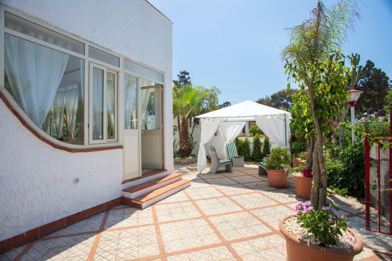 Villa On The Sea Le Capannine